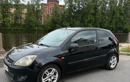 Ford Fiesta, 2007 год, 250 000 рублей, 2 фотография
