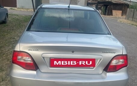 Daewoo Nexia I рестайлинг, 2011 год, 240 000 рублей, 4 фотография