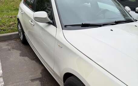 BMW 1 серия, 2011 год, 660 000 рублей, 2 фотография