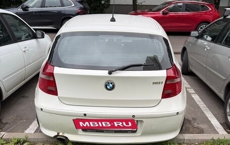 BMW 1 серия, 2011 год, 660 000 рублей, 4 фотография