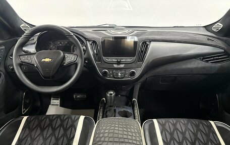Chevrolet Malibu IX, 2018 год, 2 200 000 рублей, 13 фотография