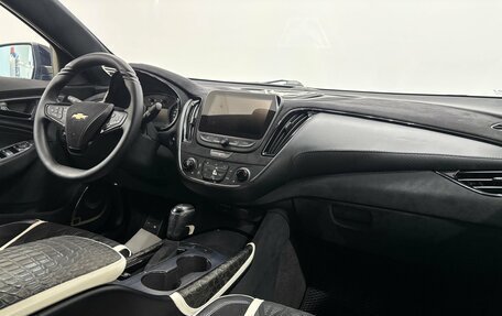 Chevrolet Malibu IX, 2018 год, 2 200 000 рублей, 15 фотография
