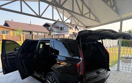 Cadillac Escalade V, 2023 год, 8 500 000 рублей, 7 фотография