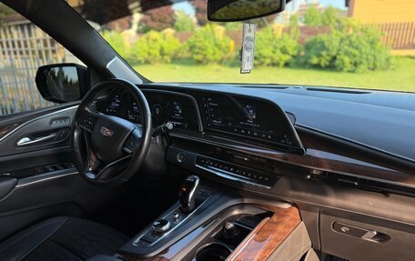Cadillac Escalade V, 2023 год, 8 500 000 рублей, 10 фотография