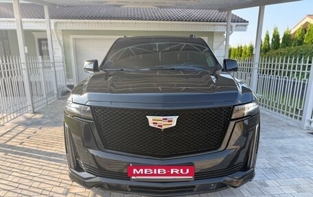 Cadillac Escalade V, 2023 год, 8 500 000 рублей, 2 фотография