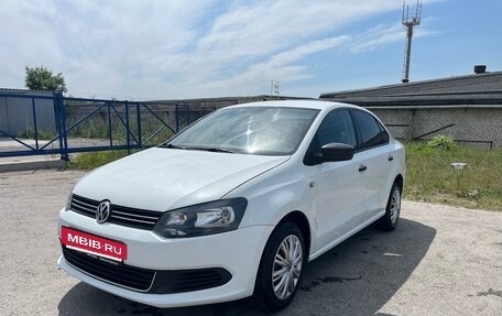 Volkswagen Polo VI (EU Market), 2014 год, 780 000 рублей, 2 фотография