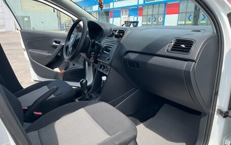 Volkswagen Polo VI (EU Market), 2014 год, 780 000 рублей, 23 фотография