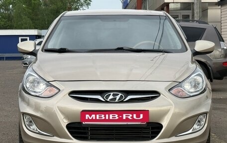 Hyundai Solaris II рестайлинг, 2011 год, 679 999 рублей, 2 фотография