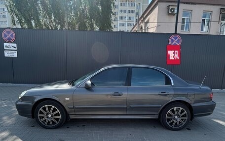 Hyundai Sonata IV рестайлинг, 2006 год, 580 000 рублей, 2 фотография