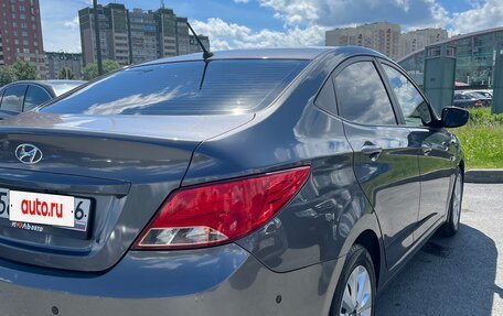 Hyundai Solaris II рестайлинг, 2016 год, 1 000 000 рублей, 2 фотография