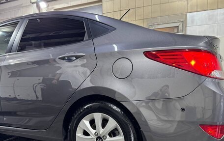 Hyundai Solaris II рестайлинг, 2016 год, 1 000 000 рублей, 30 фотография