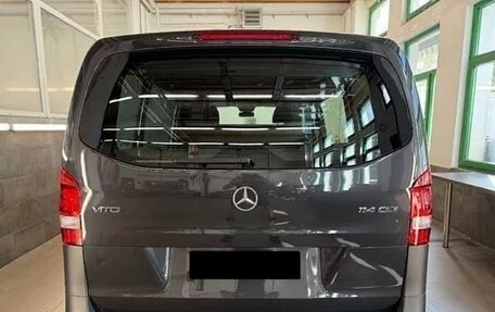 Mercedes-Benz Vito, 2023 год, 5 200 000 рублей, 4 фотография