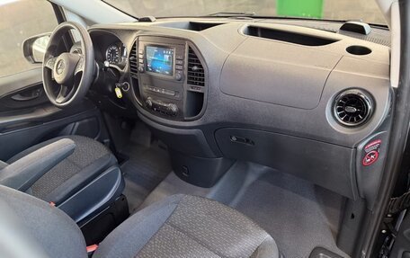 Mercedes-Benz Vito, 2023 год, 5 200 000 рублей, 10 фотография