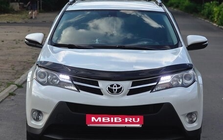 Toyota RAV4, 2014 год, 1 600 000 рублей, 3 фотография