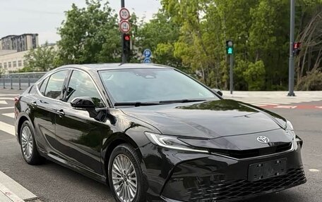 Toyota Camry, 2024 год, 3 530 000 рублей, 3 фотография