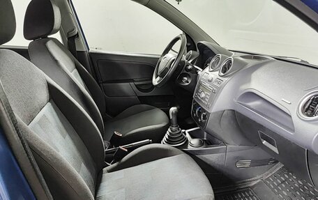 Ford Fiesta, 2007 год, 270 000 рублей, 13 фотография