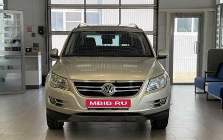 Volkswagen Tiguan I, 2011 год, 1 380 000 рублей, 2 фотография