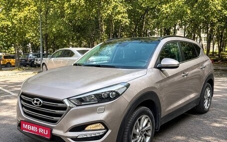 Hyundai Tucson III, 2018 год, 2 300 000 рублей, 1 фотография