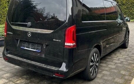 Mercedes-Benz V-Класс, 2021 год, 12 999 999 рублей, 4 фотография