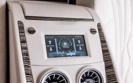 Mercedes-Benz V-Класс, 2021 год, 12 999 999 рублей, 24 фотография
