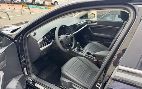 Volkswagen Lavida, 2022 год, 1 095 999 рублей, 4 фотография