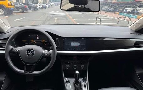 Volkswagen Lavida, 2022 год, 1 095 999 рублей, 5 фотография