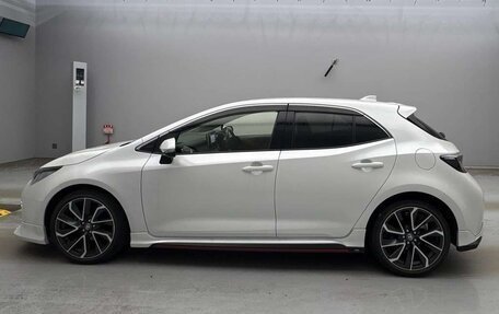 Toyota Corolla, 2022 год, 1 400 300 рублей, 5 фотография