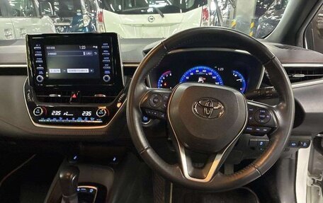 Toyota Corolla, 2022 год, 1 400 300 рублей, 8 фотография