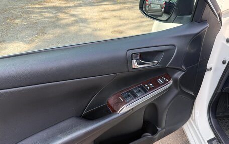 Toyota Camry, 2017 год, 2 600 000 рублей, 21 фотография