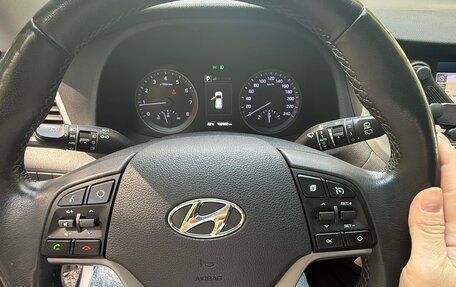 Hyundai Tucson III, 2018 год, 2 300 000 рублей, 5 фотография