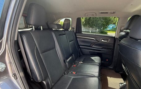 Toyota Highlander III, 2014 год, 2 890 000 рублей, 6 фотография