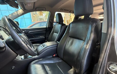 Toyota Highlander III, 2014 год, 2 890 000 рублей, 14 фотография