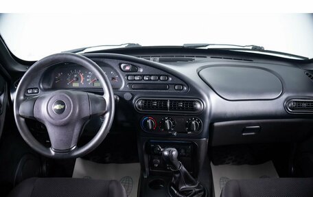 Chevrolet Niva I рестайлинг, 2015 год, 629 000 рублей, 12 фотография