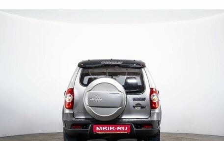 Chevrolet Niva I рестайлинг, 2015 год, 629 000 рублей, 5 фотография