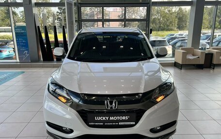 Honda Vezel, 2016 год, 1 695 000 рублей, 2 фотография