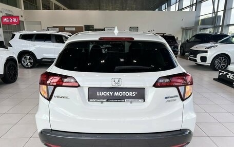 Honda Vezel, 2016 год, 1 695 000 рублей, 5 фотография