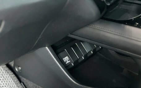 Honda Vezel, 2016 год, 1 695 000 рублей, 14 фотография