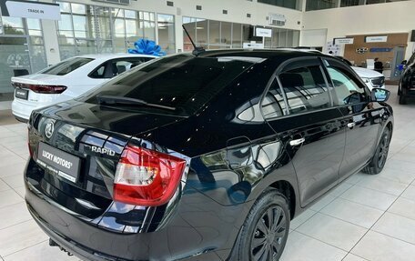 Skoda Rapid I, 2017 год, 1 045 000 рублей, 6 фотография