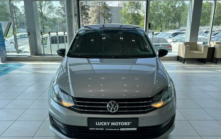 Volkswagen Polo VI (EU Market), 2018 год, 1 195 000 рублей, 2 фотография
