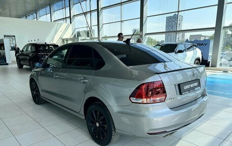 Volkswagen Polo VI (EU Market), 2018 год, 1 195 000 рублей, 4 фотография