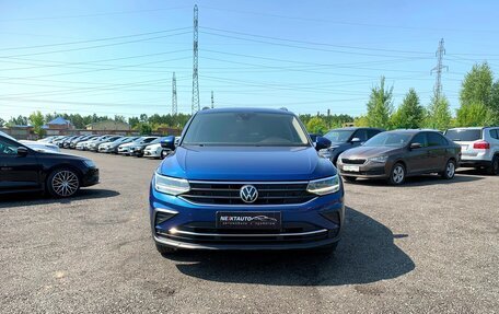Volkswagen Tiguan II, 2021 год, 2 487 000 рублей, 10 фотография