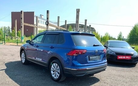 Volkswagen Tiguan II, 2021 год, 2 487 000 рублей, 3 фотография
