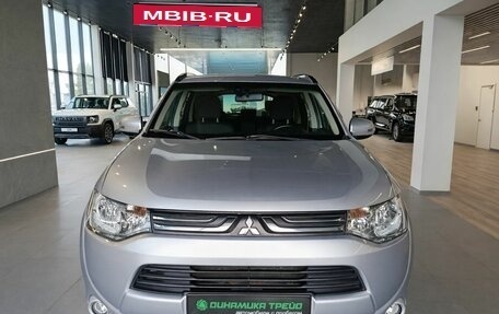 Mitsubishi Outlander III рестайлинг 3, 2012 год, 1 249 000 рублей, 2 фотография