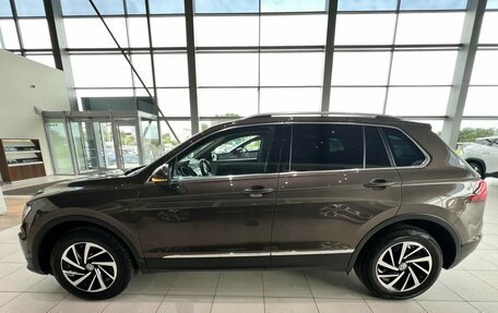 Volkswagen Tiguan II, 2018 год, 1 995 000 рублей, 7 фотография