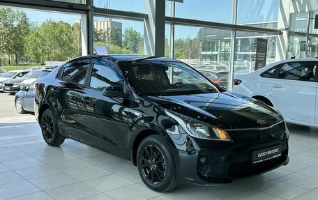 KIA Rio III рестайлинг, 2017 год, 1 095 000 рублей, 3 фотография