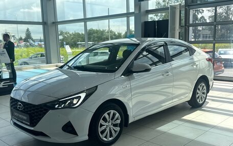 Hyundai Solaris II рестайлинг, 2021 год, 1 595 000 рублей, 3 фотография