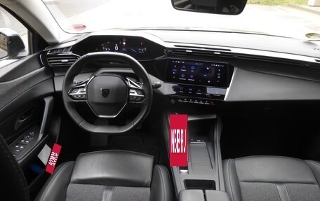Peugeot 308, 2023 год, 2 070 000 рублей, 6 фотография