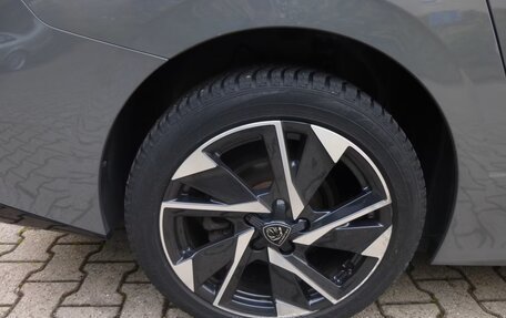 Peugeot 308, 2023 год, 2 070 000 рублей, 11 фотография
