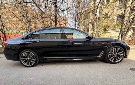 BMW 7 серия, 2017 год, 7 000 000 рублей, 2 фотография