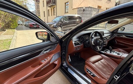BMW 7 серия, 2017 год, 7 000 000 рублей, 11 фотография